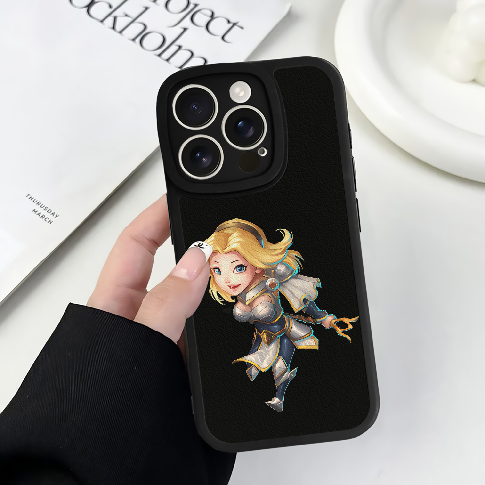 リーグ・オブ・レジェンド League of Legends LOL 【iPhone 16シリーズ対応】シリコンスマホケース（レザー調） 材質：シリコン